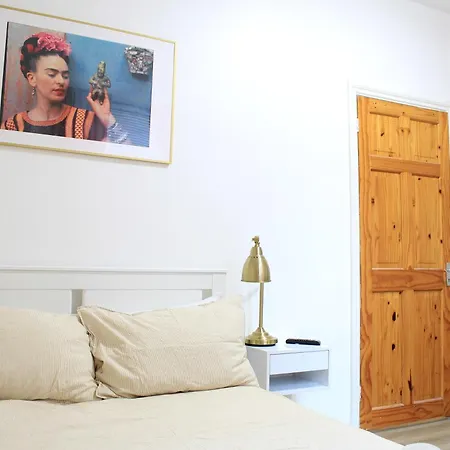 Ferienwohnung Modern Ground Floor Flat - 15 Min To Central London